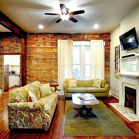Newly Renovated Historic Savannah Townhome! Kültér fotó