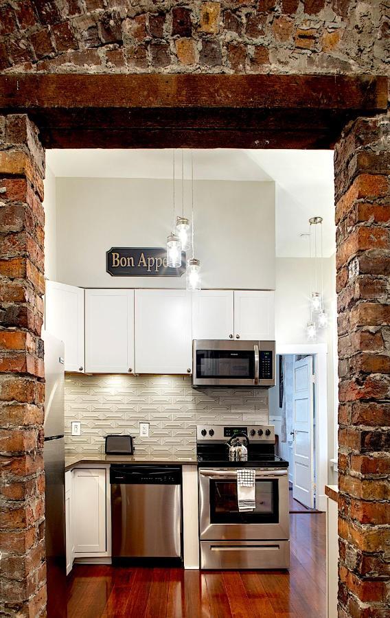 Newly Renovated Historic Savannah Townhome! Kültér fotó