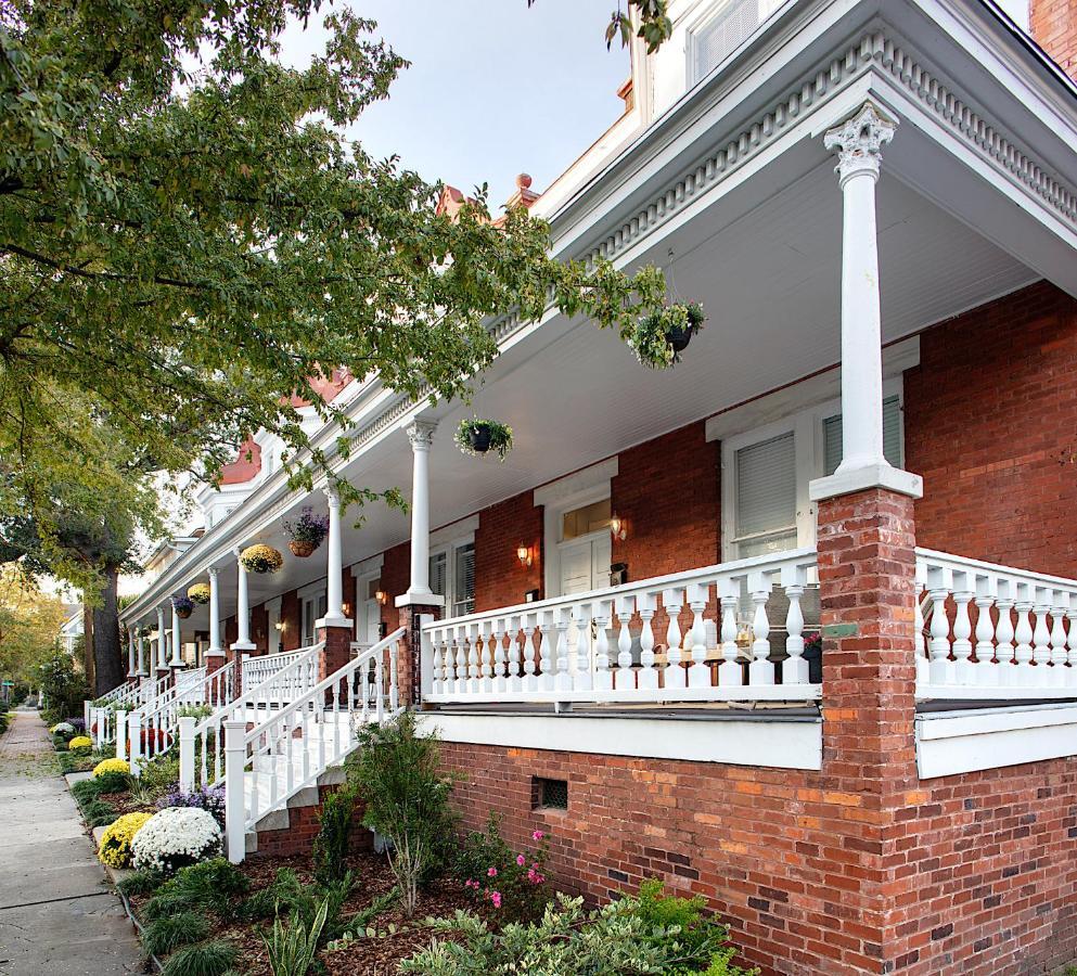 Newly Renovated Historic Savannah Townhome! Kültér fotó